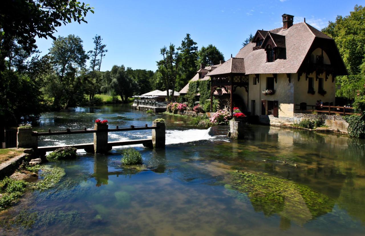 Hotel Moulin De Fourges Exterior foto