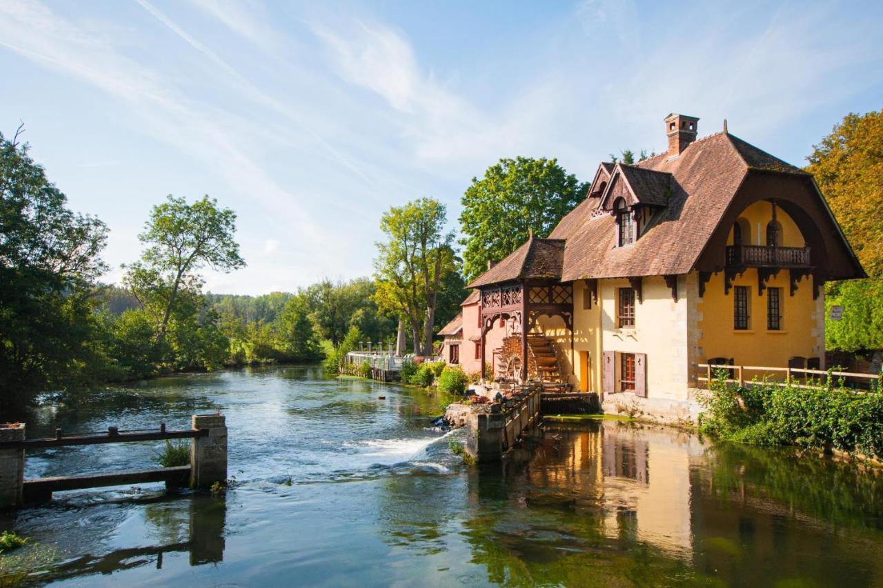 Hotel Moulin De Fourges Exterior foto